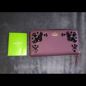 KATE SPADE NWOT TAGS WALLET